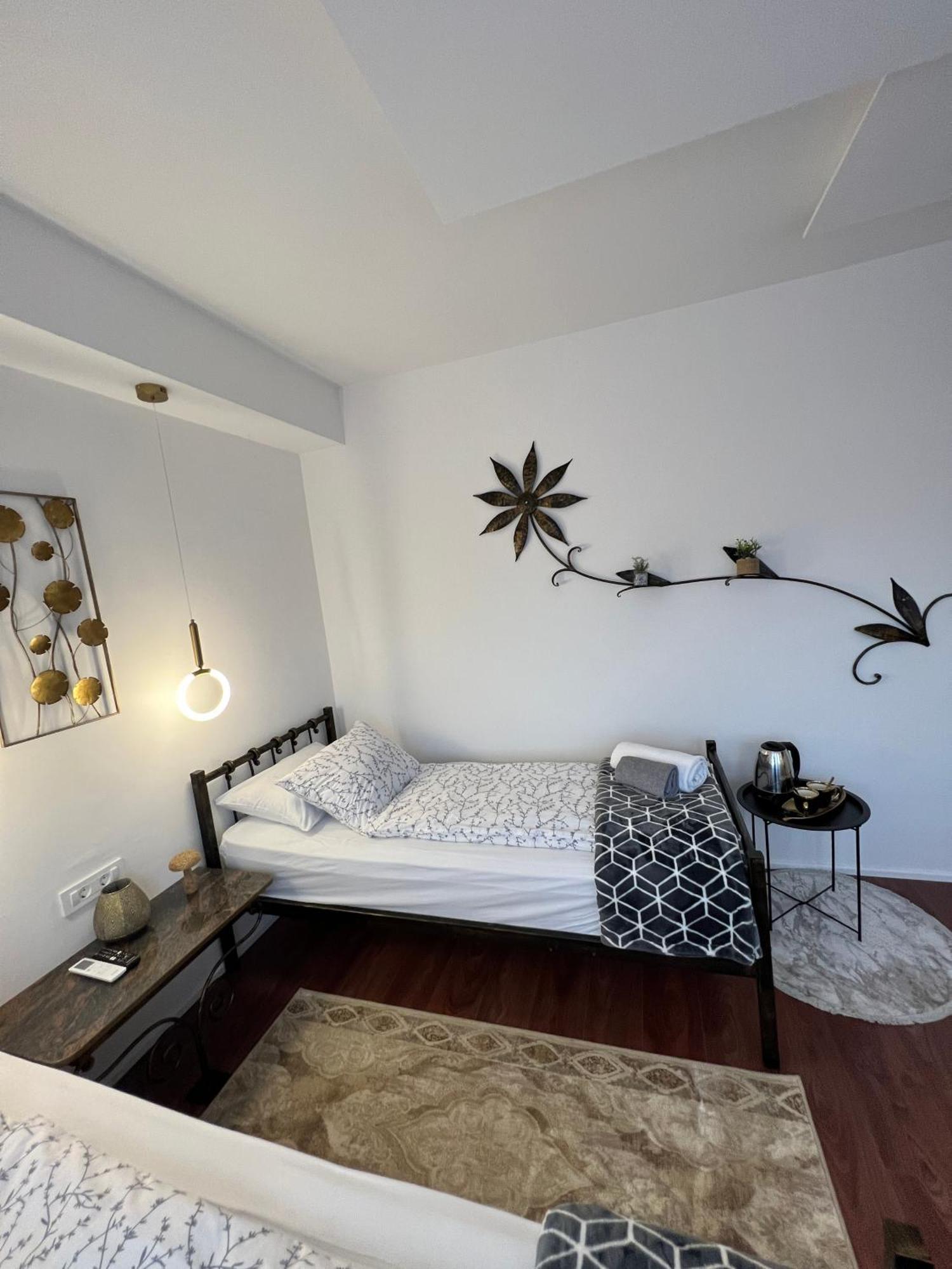 Prenociste-Sobe-Rooms-Aman Біхач Екстер'єр фото